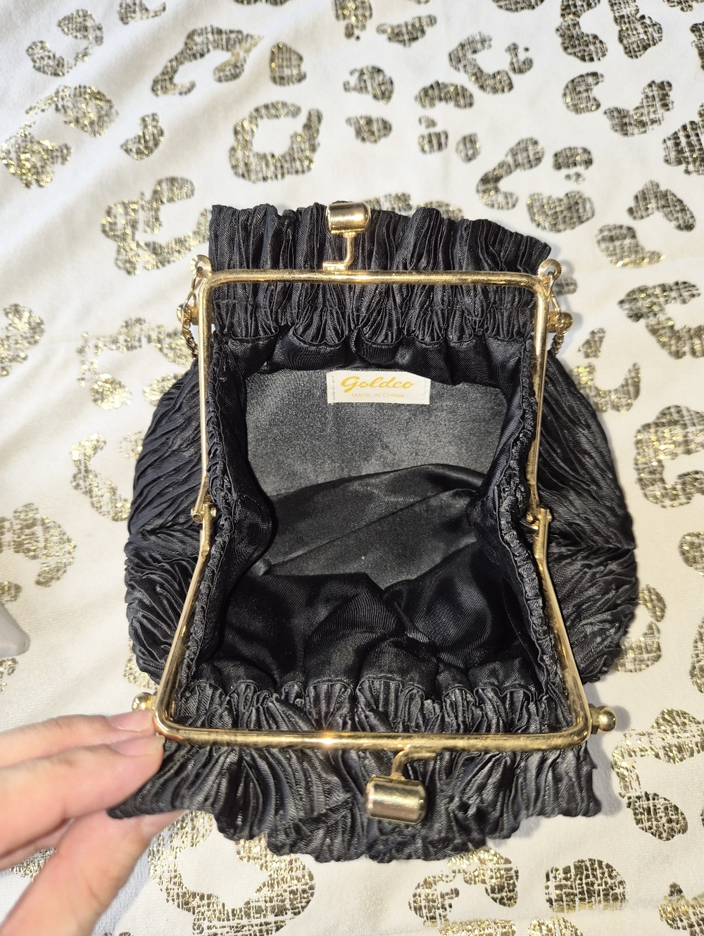 5 For $25✨️Vintage Clutch Bag Gold Chain Black Purse Cross Body Bag Handbag - Picture 10 of 10